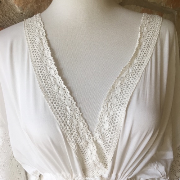 5⭐️Fave! The Tulum White Crocheted Dress - Picture 5 of 8